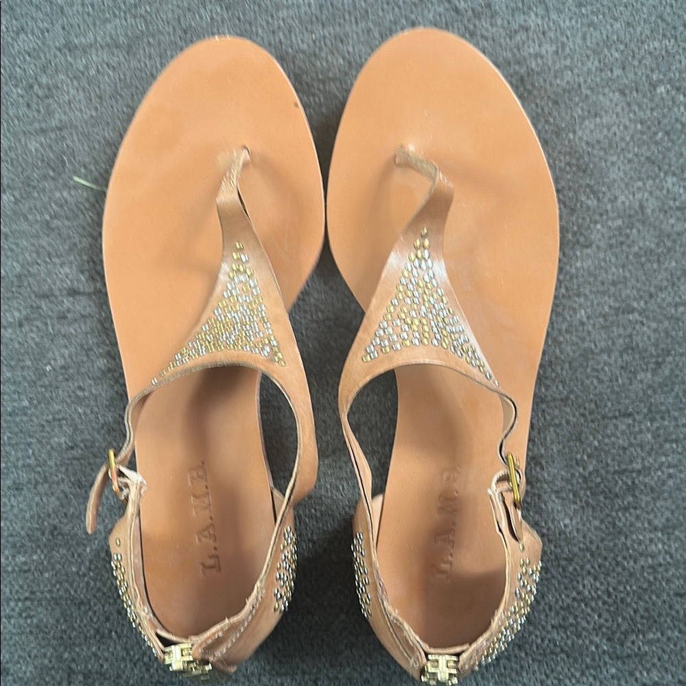 L.A.M.B. Gold Tan Sandals T-Strap Design